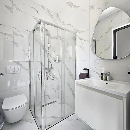 Penthouse Paradise *