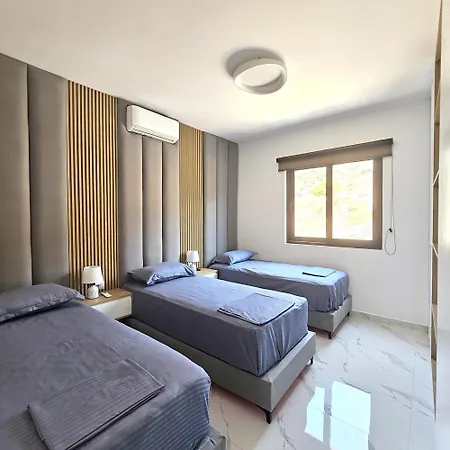 Penthouse Paradise * Saranda